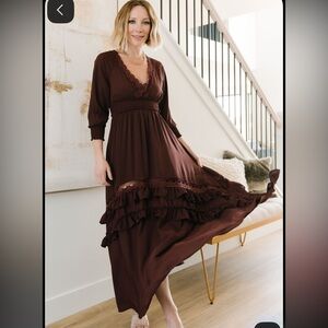 Baltic Born 
Elegant Brown Maxi Dress